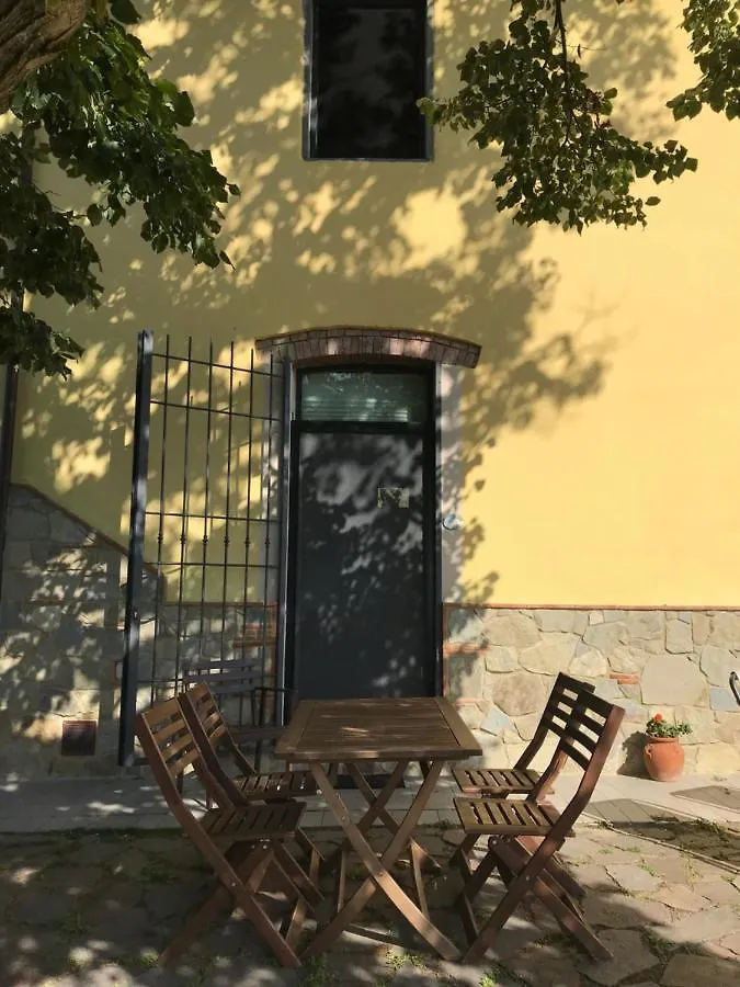 Colle Da Vinci Villa Farm stay