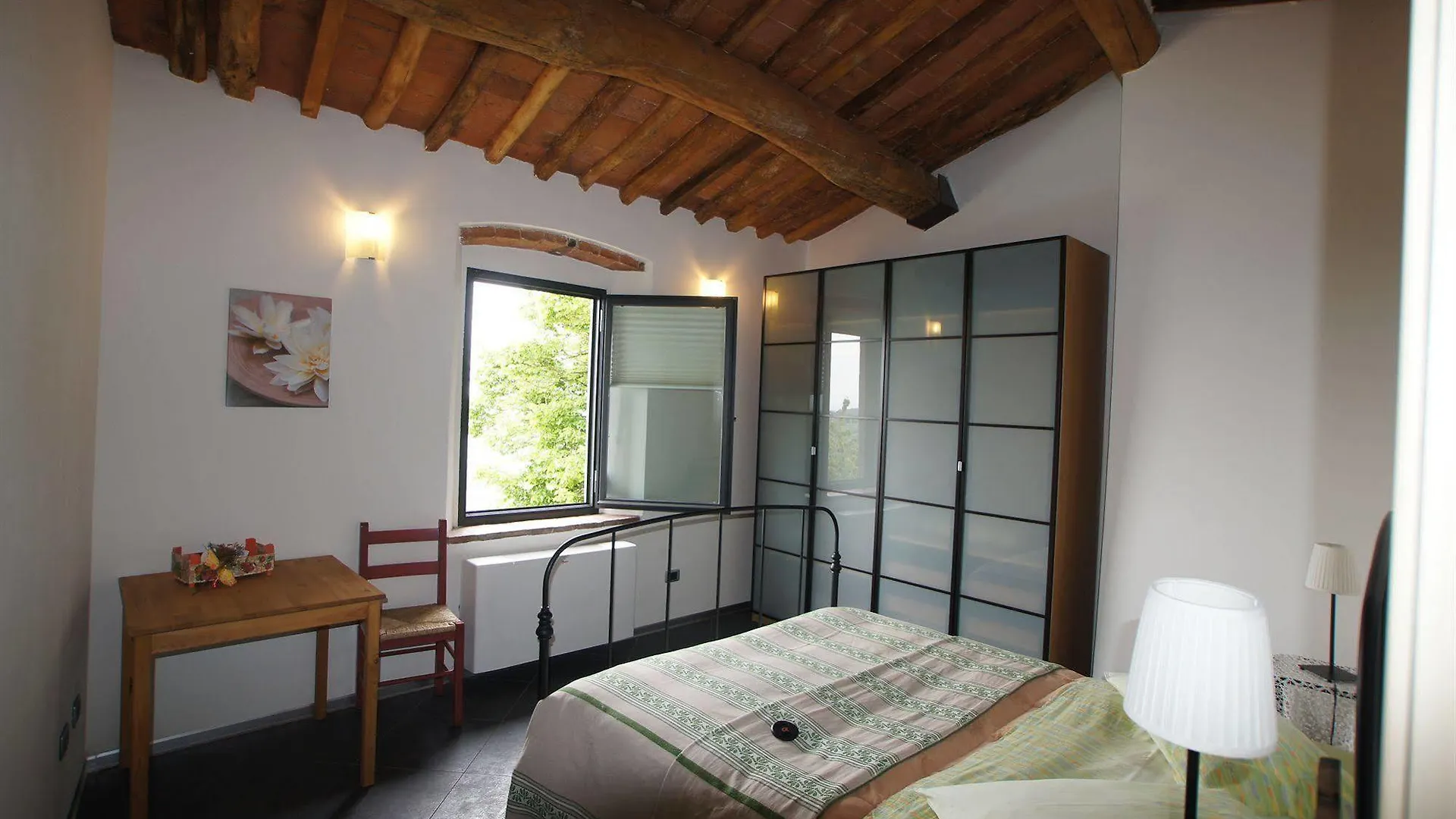 Colle Da Vinci Villa Farm stay